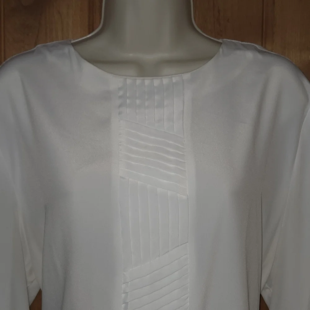 Vintage NICOLA White‎ Pleated-Front Long Sleeve Blouse